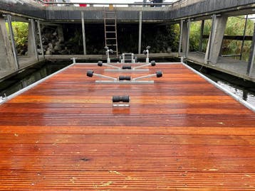 Drijvend botenbok - terras - steiger - vlot, Ophalen of Verzenden, Nieuw, Minder dan 6 meter, Minder dan 1500 kg