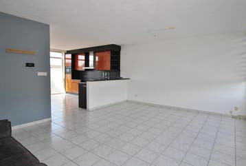 Te huur: Appartement Händelstraat in Axel, Huizen en Kamers, Axel, Zeeland, Appartement