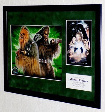 Star Wars - Michael Kingma (Tarfful) Premium Framed, signed, Nieuw