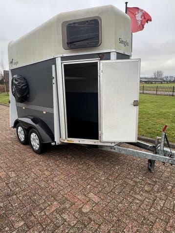 Leuke Humbaur 1,5 paards! Aanhanger!, Ophalen, Zo goed als nieuw, 1½-paards trailer