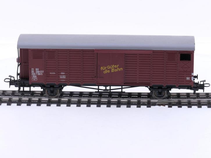 Schaal H0 Märklin 4698 gesloten goederenwagon van de SBB..., Hobby en Vrije tijd, Modeltreinen | H0, Wisselstroom, Analoog, Gebruikt