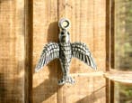 4 x Metalen bedel van een vogel zwaluw, antiek zilverkleu..., Ophalen of Verzenden, Nieuw, Bedel