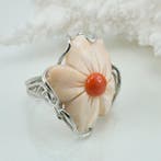 Zilver - Ring - Italiaanse camee en koraal