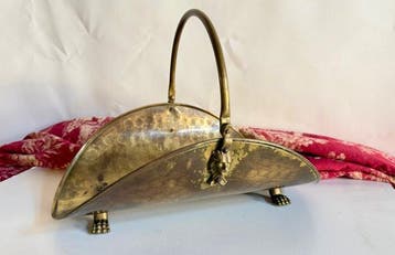 Mand - Lions Style Head, - Messing - Gehamerde brons