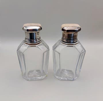Pair of Art Deco Baccarat Large Size - Parfumfles - Shagreen