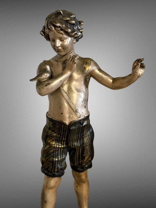 sculptuur, Jongen art deco - 41 cm - Legering, Marmer, Antiek en Kunst, Antiek | Keramiek en Aardewerk