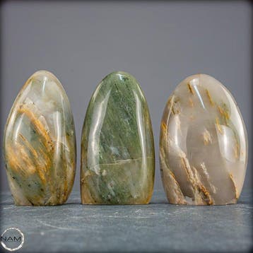 Harmonische edelsteen-set – Groene tuinkwarts, vrije vormen