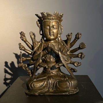 bodhisattva - Brons - China - Ming Dynastie (1368-1644)