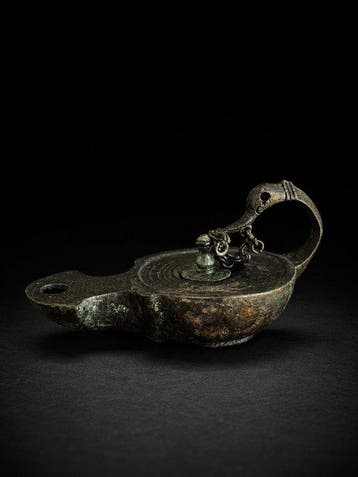 Oud-Romeins, Keizerrijk Brons Lamp - 13.8 cm - Roman LUCERNÆ