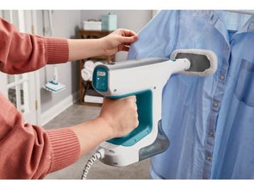BLACK+DECKER BHSM15FX10-QS - 2-in-1 stoomreiniger - 1500W, Verzenden, Zo goed als nieuw