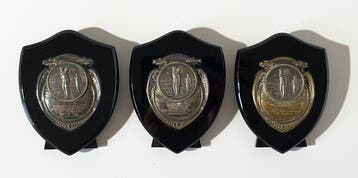 Lotto van 3 Historische Vintage-Golftrofeeën – Benghazi Golf, Nieuw