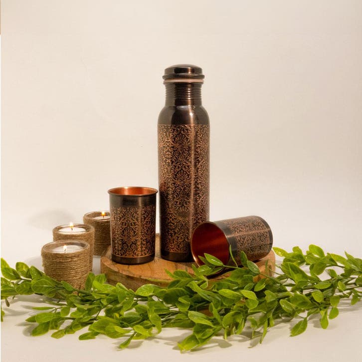 Puur koperen set van fles bloempatroon antique (± 950 ml-300, Huis en Inrichting, Keuken | Keukenbenodigdheden, Ophalen of Verzenden