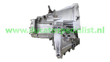 Gereviseerde versnellingsbak Fiat Ducato 2.5D/TD type280/290, Auto-onderdelen, Ophalen of Verzenden, Gereviseerd, Fiat