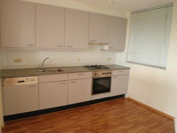 Te huur: Appartement Adriaan Roland Holstlaan in Roosendaal, Noord-Brabant, Roosendaal, Appartement
