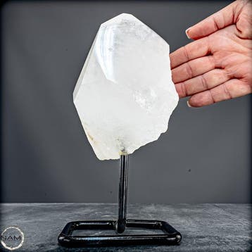 Natuurlijke heldere kwarts Crystal-Cluster op standaard-