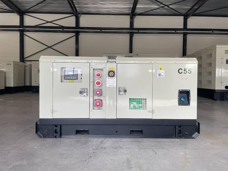 Cummins 4BTA3.9-G2 - 55 kVA Generator - DPX-19832, Zakelijke goederen, Machines en Bouw | Aggregaten, Ophalen of Verzenden