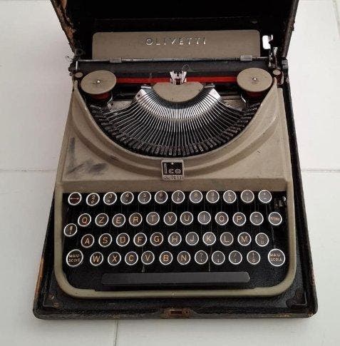 Olivetti, Ico MP1 - Typemachine - 1940-1950, Antiek en Kunst, Kunst | Designobjecten