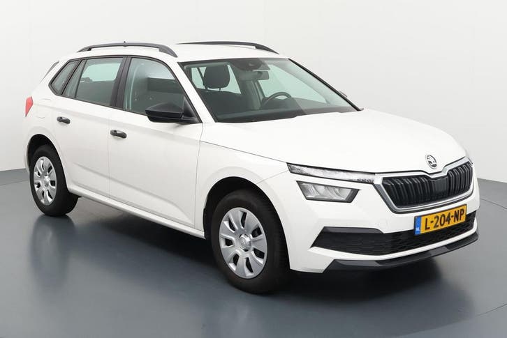 Private Lease - Skoda Kamiq, Auto's, Skoda, Lease, Handgeschakeld, SUV of Terreinwagen, Private lease, Kamiq, Benzine, C, Met garantie (alle)