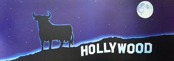 Antonio de Felipe (after) - Toro de Osborne en Hollywood -