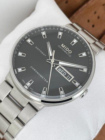 Mido - Commander II Automatic Chronometer -, Nieuw