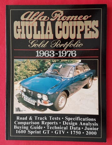 Alfa Romeo Giulia Coupes Gold Portfolio 1963-1976, Boeken, Auto's | Boeken, Verzenden, Zo goed als nieuw, Algemeen, Brooklands Books