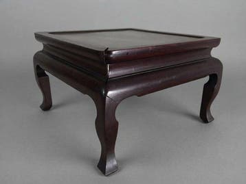 Traditional Japanese Wooden Flower Stand (Kadai /, Antiek en Kunst