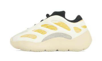 Yeezy Boost 700 V3 Safflower (Infants), Kleding | Heren, Schoenen, Nieuw