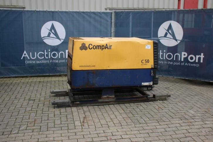 Veiling: Compressor Compair C50 Diesel 2009, Zakelijke goederen, Machines en Bouw | Pompen en Compressoren, Ophalen