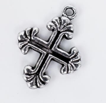 5 x Metalen antiek zilveren bedel van een kruisje 26,3 mm..., Ophalen of Verzenden, Nieuw, Kraal
