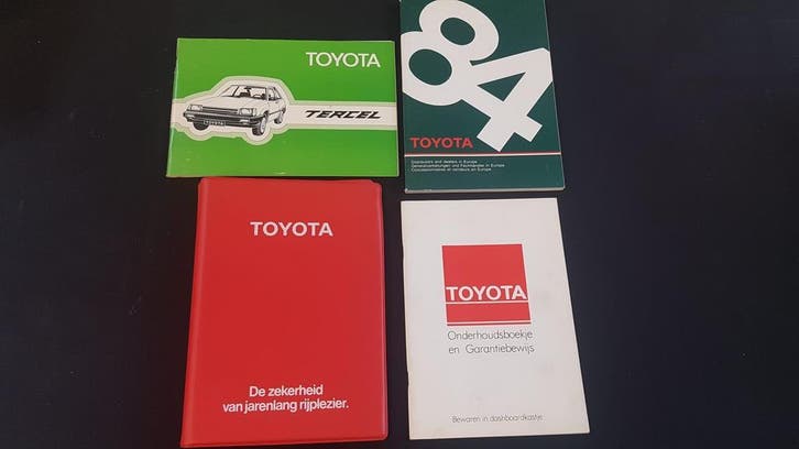 1984 Toyota Tercel Boordmap Nederlands (compleet!), Auto diversen, Handleidingen en Instructieboekjes, Verzenden