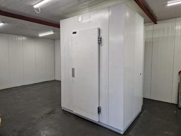Vriescel 184 x 124 x 254 cm, Nieuw in verpakking, Koelen en Vriezen