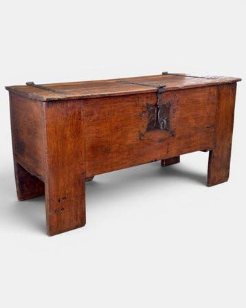 Gotische Stollenthruhe - Kist - Eik, Antiek en Kunst