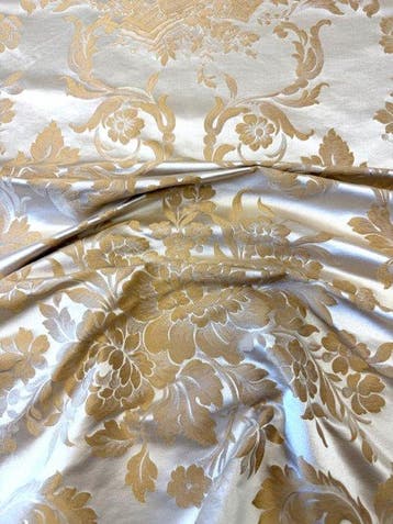 1773100% zijde (met decor in viscose) Verfijnde, elegante