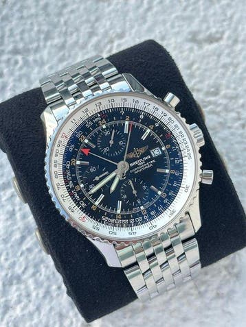 Breitling - Navitimer World Chronograph GMT 46 -, Nieuw