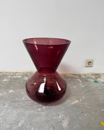 Polspotten Thick Neck Vaas - Ongebruikt, Huis en Inrichting, Ophalen of Verzenden, Zo goed als nieuw, Roze, Glas