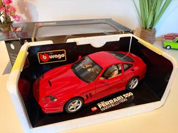 Bburago 1:18 - Modelauto - Ferrari 550 Maranello (1996), Nieuw