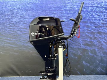 Tohatsu 30D ETS buitenboordmotor, Watersport en Boten, 10 tot 30 pk, Viertaktmotor, Ophalen of Verzenden, Zo goed als nieuw