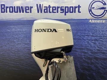 Honda 150 pk buitenboordmotor, Watersport en Boten, Viertaktmotor, Ophalen of Verzenden, Zo goed als nieuw, 30 pk of meer