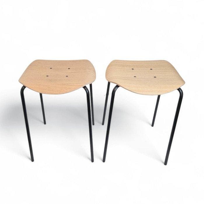 Make Nordic - Piet Hein - Kruk (2) - UGO Stool - Lage versie, Antiek en Kunst, Antiek | Meubels | Stoelen en Banken