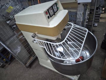 Veiling Kemper spiraalkneder 75KG, Gebruikt, Bakkerij en Slagerij