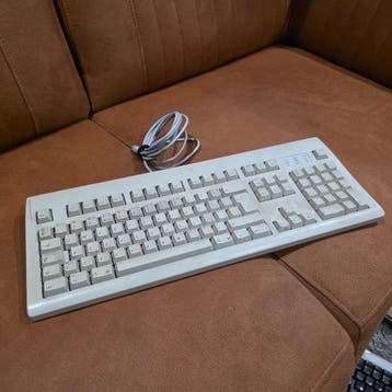 Apple Vintage AppleDesign Keyboard (Model M2980) – US QWERTY, Nieuw