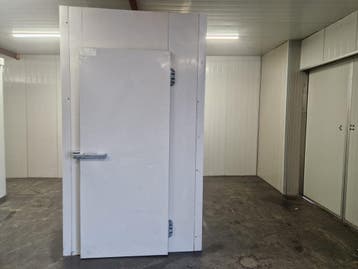 Koelcel 138 x 174 x 248 cm, Nieuw in verpakking, Koelen en Vriezen