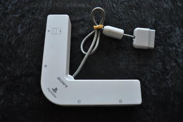 Playstation 1 Multitap, Spelcomputers en Games, Verzenden, Nieuw