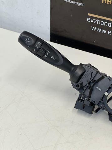 Hyundai i10 combischakelaar stuurkolom bj.2019 Art.299132328, Auto-onderdelen, Gebruikt, Hyundai