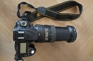 Nikon D90 + AF-S DX Nikkor 18-200mm f/3.5-5.6G ED VR, Nieuw
