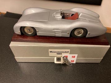 Märklin 1:18 - Modelauto - Mercedes 300 SLR