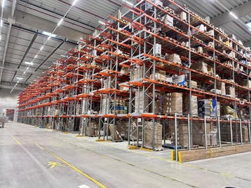 Gebruikte palletstelling Apersa SCHERP GEPRIJSD