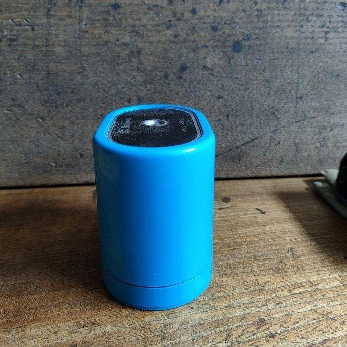 National - Puntenslijper Vintage - op batterijen werkend, Antiek en Kunst, Antiek | Wandborden en Tegels