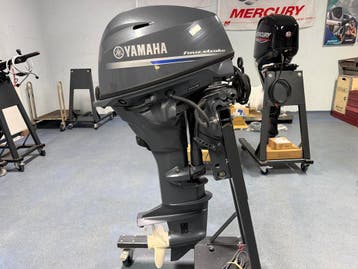 Yamaha 25 pk 4 takt afstandsbed. langstaart incl. 1 jr. gar., Ophalen, Viertaktmotor, Zo goed als nieuw, Buitenboordmotor