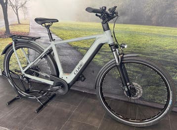 Nette Cube Kathmandu Electrische Fiets met Bosch Middenmotor, Ophalen of Verzenden, Zo goed als nieuw, 51 tot 55 cm, Cube